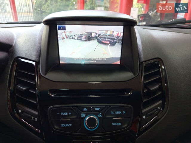 Серый Форд Фиеста, объемом двигателя 1.6 л и пробегом 41 тыс. км за 9200 $, фото 41 на Automoto.ua