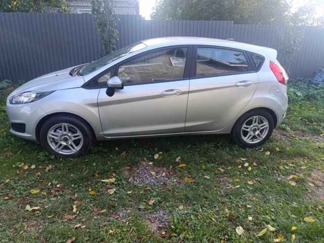 Серый Форд Фиеста, объемом двигателя 1.6 л и пробегом 77 тыс. км за 10200 $, фото 2 на Automoto.ua