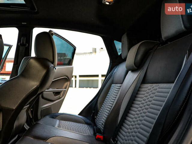 Серый Форд Фиеста, объемом двигателя 1.6 л и пробегом 85 тыс. км за 12500 $, фото 31 на Automoto.ua