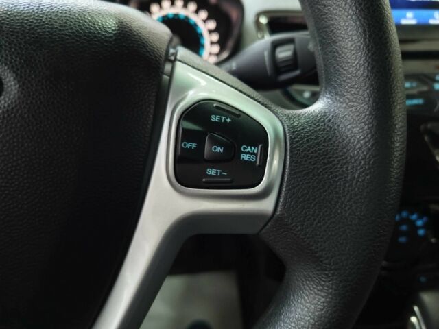 Серый Форд Фиеста, объемом двигателя 1.6 л и пробегом 41 тыс. км за 9200 $, фото 22 на Automoto.ua