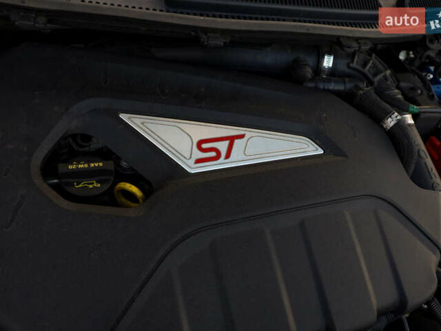 Серый Форд Фиеста, объемом двигателя 1.6 л и пробегом 85 тыс. км за 12500 $, фото 55 на Automoto.ua