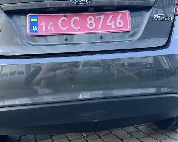 Серый Форд Фиеста, объемом двигателя 1.6 л и пробегом 157 тыс. км за 8900 $, фото 15 на Automoto.ua