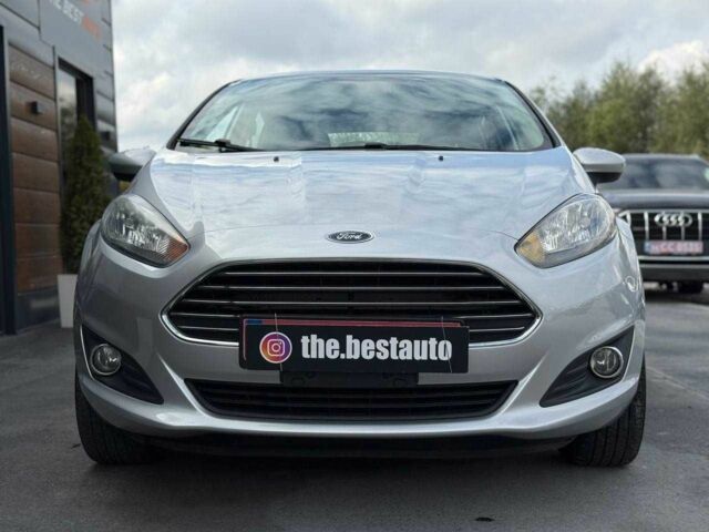 Серый Форд Фиеста, объемом двигателя 1.6 л и пробегом 160 тыс. км за 9300 $, фото 2 на Automoto.ua