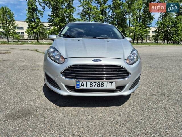 Серый Форд Фиеста, объемом двигателя 1.6 л и пробегом 122 тыс. км за 9900 $, фото 21 на Automoto.ua