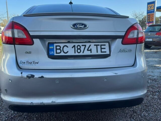 Серый Форд Фиеста, объемом двигателя 1.6 л и пробегом 266 тыс. км за 5700 $, фото 10 на Automoto.ua