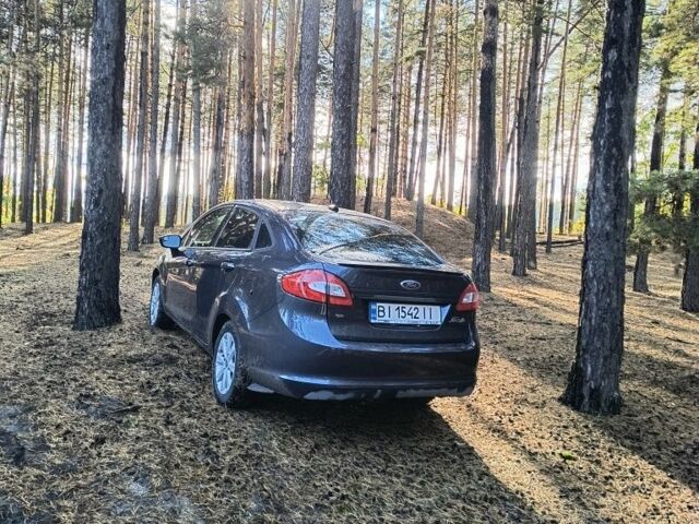 Форд Фиеста 2011 в Лебедине на Automoto.ua Серый Форд Фиеста, объемом двигателя 1.6 л и пробегом 245 тыс. км за 6300 $, фото 6 на Automoto.ua
