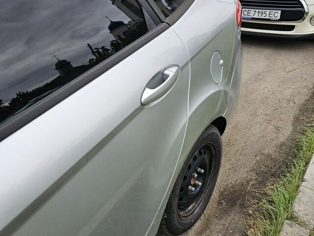 Сірий Форд Фієста, об'ємом двигуна 1.6 л та пробігом 131 тис. км за 4800 $, фото 15 на Automoto.ua