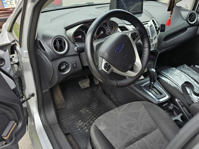 Сірий Форд Фієста, об'ємом двигуна 1.6 л та пробігом 131 тис. км за 4800 $, фото 21 на Automoto.ua