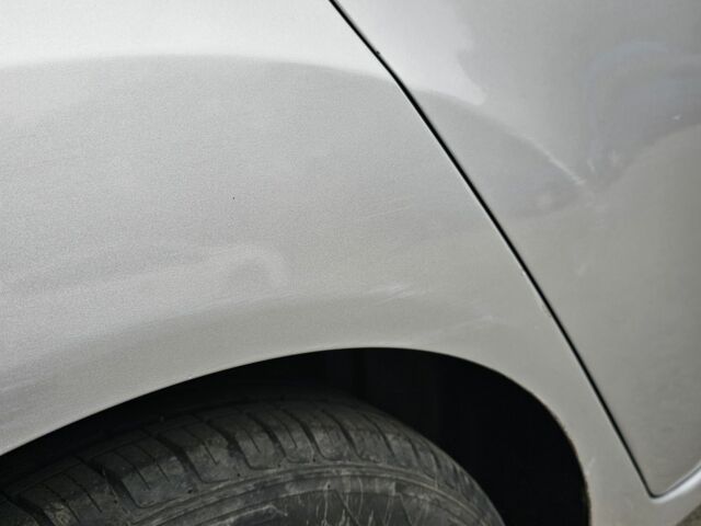 Сірий Форд Фієста, об'ємом двигуна 1.6 л та пробігом 131 тис. км за 4800 $, фото 6 на Automoto.ua