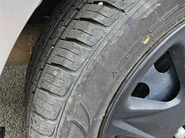 Сірий Форд Фієста, об'ємом двигуна 1.6 л та пробігом 131 тис. км за 4800 $, фото 5 на Automoto.ua