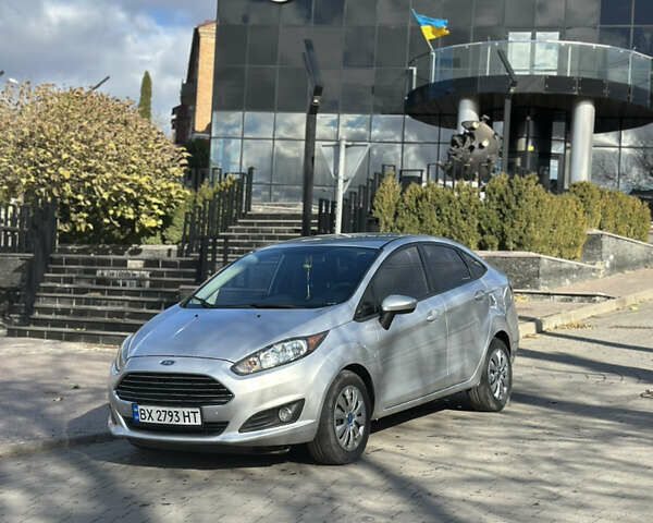 Форд Фиеста 2013 в Городок на Automoto.ua Серый Форд Фиеста, объемом двигателя 1.6 л и пробегом 79 тыс. км за 7200 $, фото 1 на Automoto.ua
