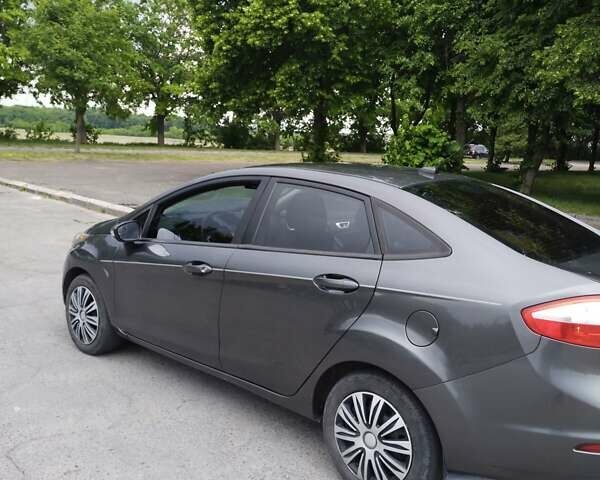 Серый Форд Фиеста, объемом двигателя 1 л и пробегом 240 тыс. км за 5200 $, фото 22 на Automoto.ua