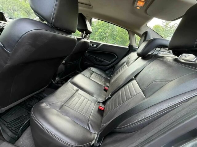 Сірий Форд Фієста, об'ємом двигуна 1.6 л та пробігом 88 тис. км за 4900 $, фото 11 на Automoto.ua