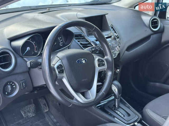 Сірий Форд Фієста, об'ємом двигуна 1.6 л та пробігом 186 тис. км за 7450 $, фото 10 на Automoto.ua