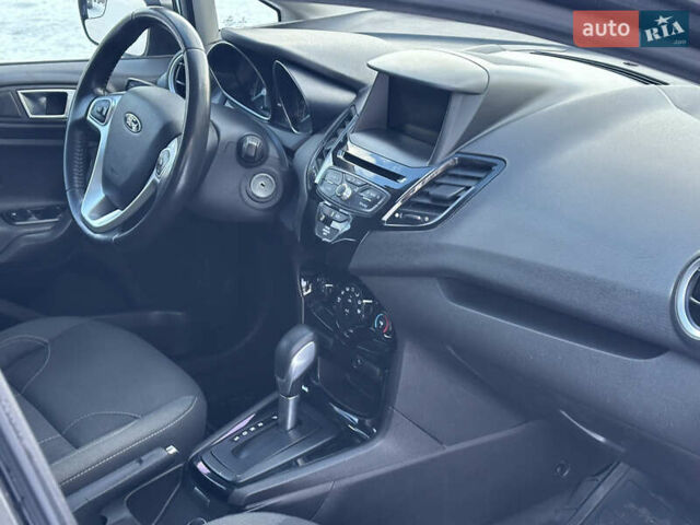 Сірий Форд Фієста, об'ємом двигуна 1.6 л та пробігом 186 тис. км за 7450 $, фото 14 на Automoto.ua