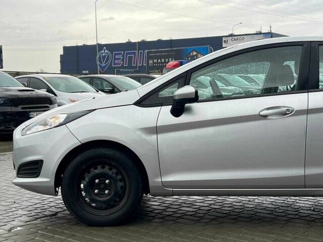 Серый Форд Фиеста, объемом двигателя 1.6 л и пробегом 177 тыс. км за 6840 $, фото 1 на Automoto.ua