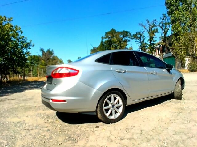 Сірий Форд Фієста, об'ємом двигуна 1.6 л та пробігом 209 тис. км за 7299 $, фото 8 на Automoto.ua