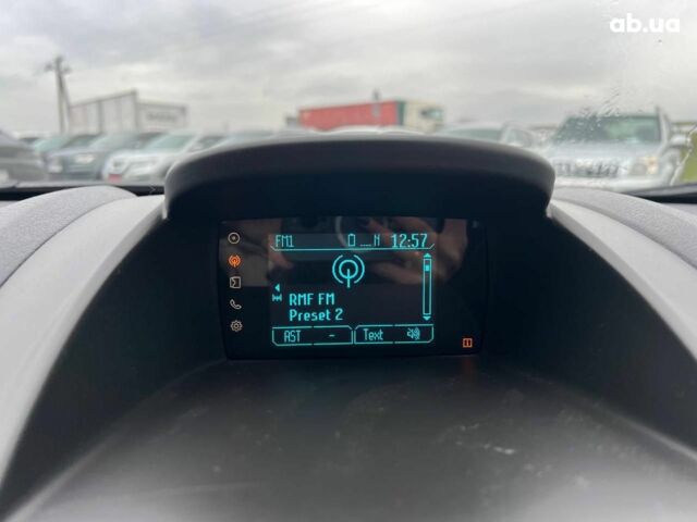 Серый Форд Фиеста, объемом двигателя 1.6 л и пробегом 177 тыс. км за 7340 $, фото 26 на Automoto.ua