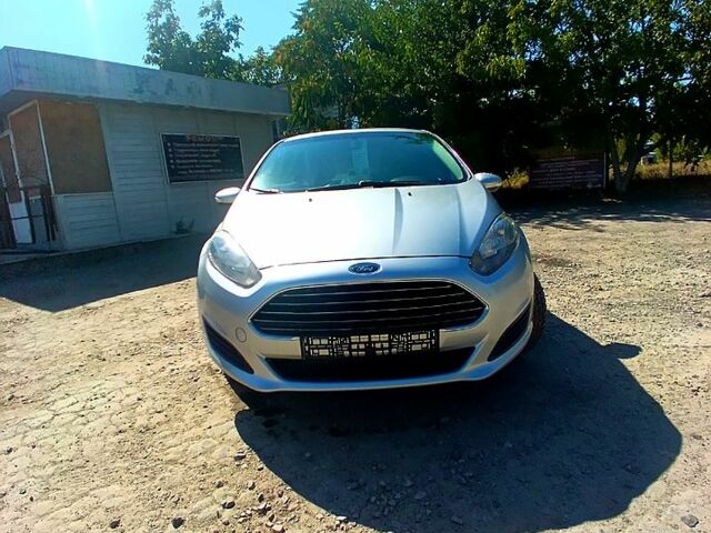Сірий Форд Фієста, об'ємом двигуна 1.6 л та пробігом 209 тис. км за 7299 $, фото 11 на Automoto.ua