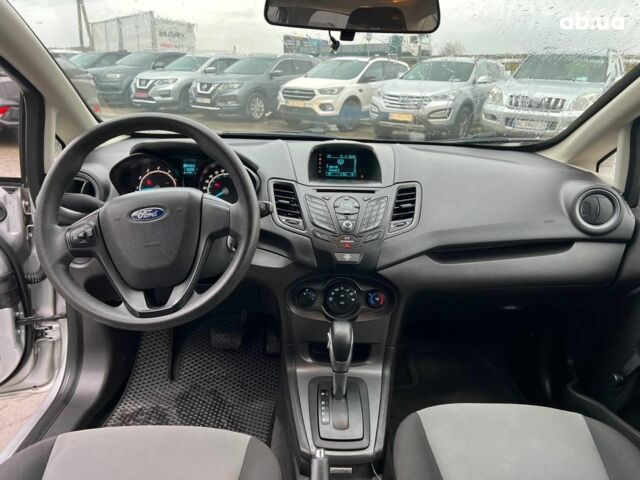 Серый Форд Фиеста, объемом двигателя 1.6 л и пробегом 177 тыс. км за 7340 $, фото 33 на Automoto.ua