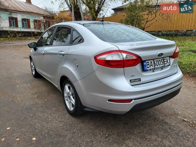 Серый Форд Фиеста, объемом двигателя 1.6 л и пробегом 187 тыс. км за 7999 $, фото 8 на Automoto.ua