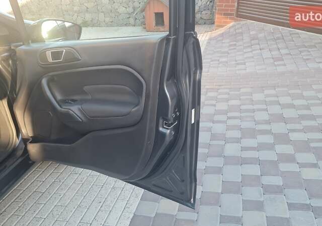 Сірий Форд Фієста, об'ємом двигуна 1.6 л та пробігом 228 тис. км за 7300 $, фото 11 на Automoto.ua