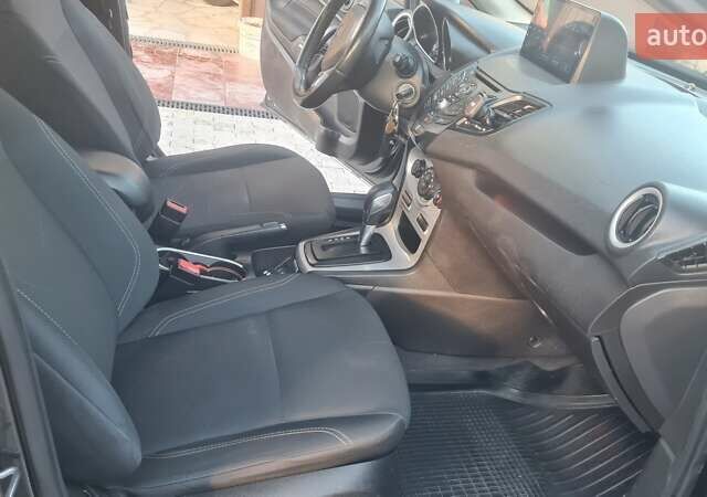 Сірий Форд Фієста, об'ємом двигуна 1.6 л та пробігом 228 тис. км за 7300 $, фото 7 на Automoto.ua