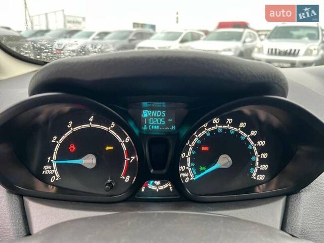 Серый Форд Фиеста, объемом двигателя 1.6 л и пробегом 177 тыс. км за 7340 $, фото 20 на Automoto.ua