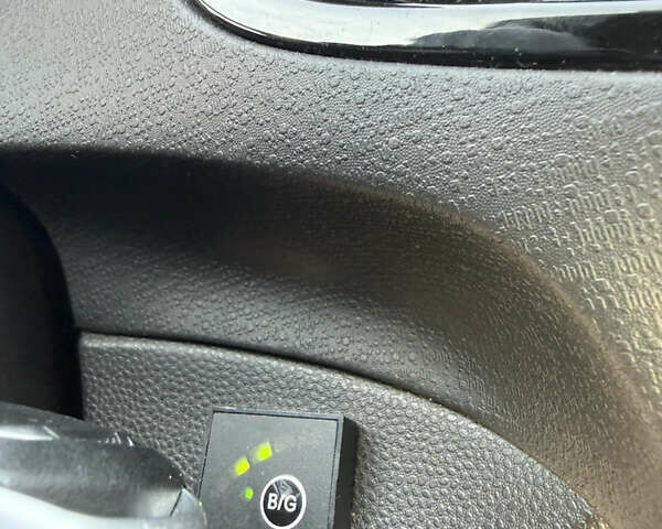 Сірий Форд Фієста, об'ємом двигуна 1.6 л та пробігом 89 тис. км за 6300 $, фото 8 на Automoto.ua