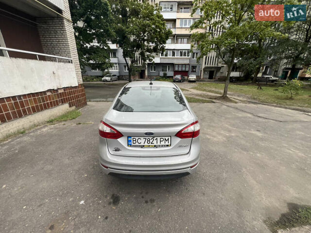 Сірий Форд Фієста, об'ємом двигуна 1.6 л та пробігом 140 тис. км за 7200 $, фото 3 на Automoto.ua