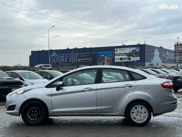 Серый Форд Фиеста, объемом двигателя 1.6 л и пробегом 177 тыс. км за 7340 $, фото 2 на Automoto.ua