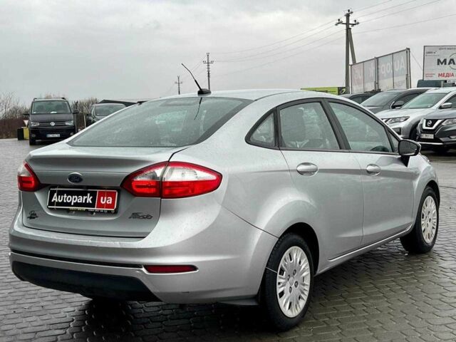 Серый Форд Фиеста, объемом двигателя 1.6 л и пробегом 177 тыс. км за 6840 $, фото 6 на Automoto.ua