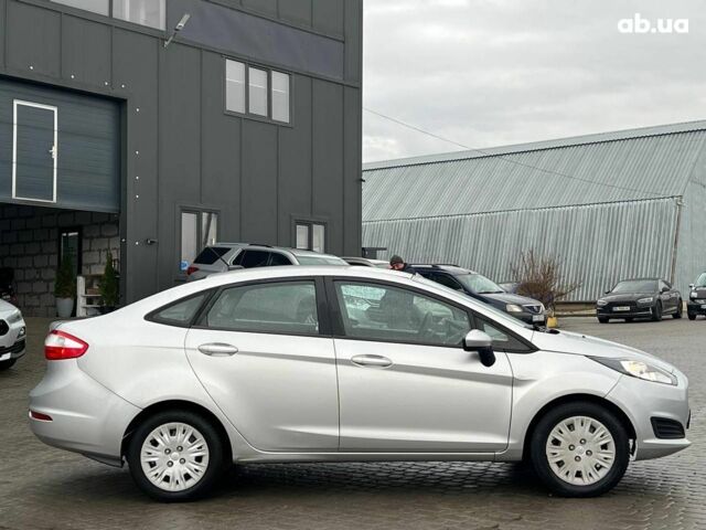 Серый Форд Фиеста, объемом двигателя 1.6 л и пробегом 177 тыс. км за 7340 $, фото 8 на Automoto.ua