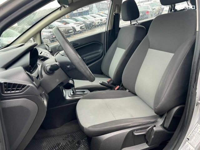 Серый Форд Фиеста, объемом двигателя 1.6 л и пробегом 177 тыс. км за 7340 $, фото 17 на Automoto.ua