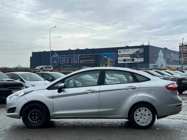 Серый Форд Фиеста, объемом двигателя 1.6 л и пробегом 177 тыс. км за 6840 $, фото 2 на Automoto.ua