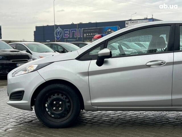 Серый Форд Фиеста, объемом двигателя 1.6 л и пробегом 177 тыс. км за 7340 $, фото 1 на Automoto.ua