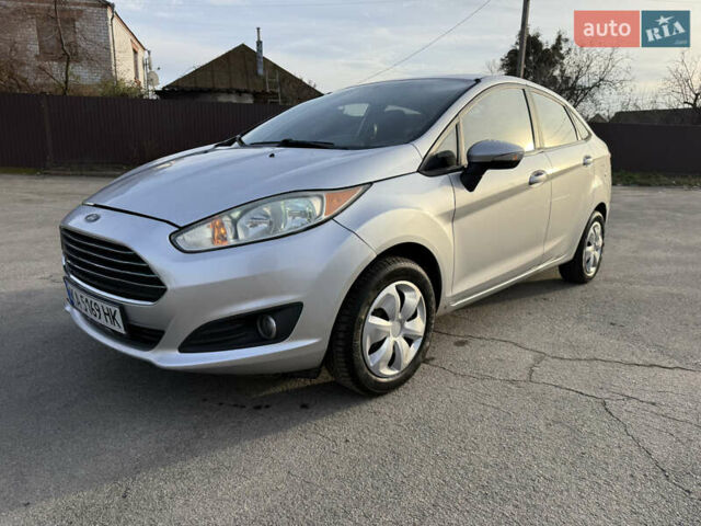 Сірий Форд Фієста, об'ємом двигуна 1.6 л та пробігом 89 тис. км за 6300 $, фото 2 на Automoto.ua
