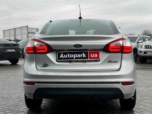 Серый Форд Фиеста, объемом двигателя 1.6 л и пробегом 177 тыс. км за 6840 $, фото 5 на Automoto.ua