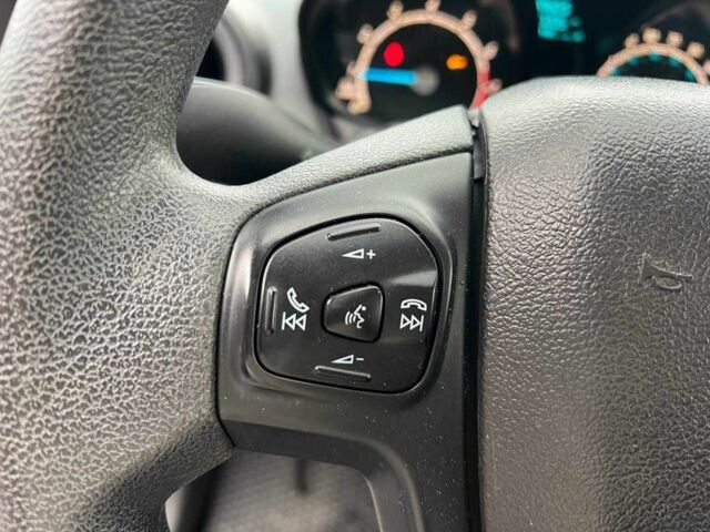 Серый Форд Фиеста, объемом двигателя 1.6 л и пробегом 177 тыс. км за 6840 $, фото 22 на Automoto.ua