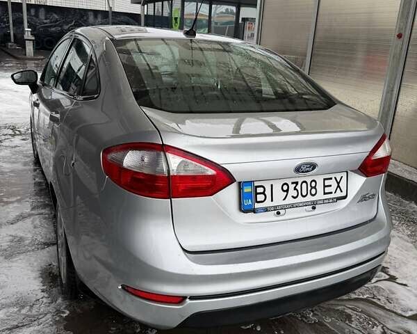 Сірий Форд Фієста, об'ємом двигуна 1.6 л та пробігом 159 тис. км за 6499 $, фото 3 на Automoto.ua