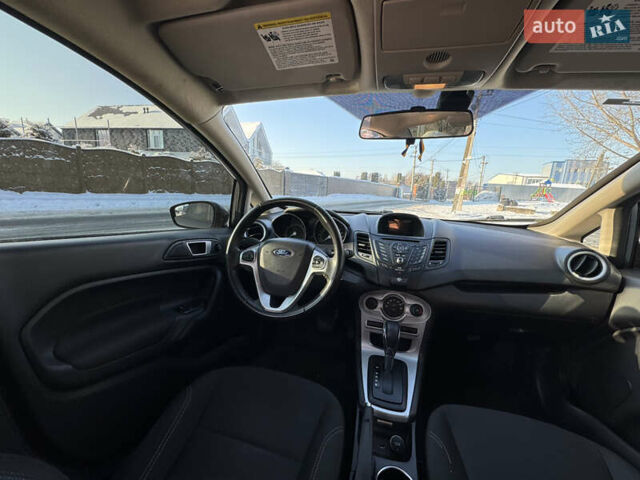 Сірий Форд Фієста, об'ємом двигуна 1.6 л та пробігом 146 тис. км за 7200 $, фото 14 на Automoto.ua