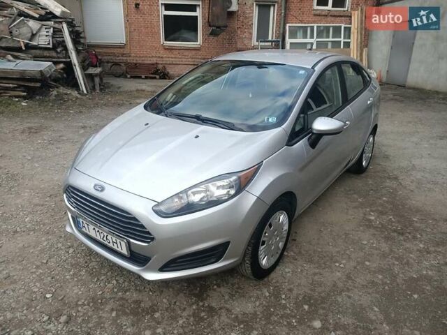 Форд Фиеста 2017 в Ивано-Франковске на Automoto.ua Серый Форд Фиеста, объемом двигателя 1.6 л и пробегом 168 тыс. км за 7100 $, фото 11 на Automoto.ua