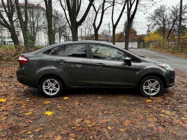 Сірий Форд Фієста, об'ємом двигуна 1.6 л та пробігом 148 тис. км за 6990 $, фото 5 на Automoto.ua