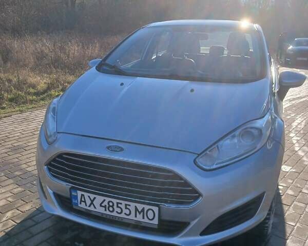 Серый Форд Фиеста, объемом двигателя 1.6 л и пробегом 165 тыс. км за 7000 $, фото 5 на Automoto.ua