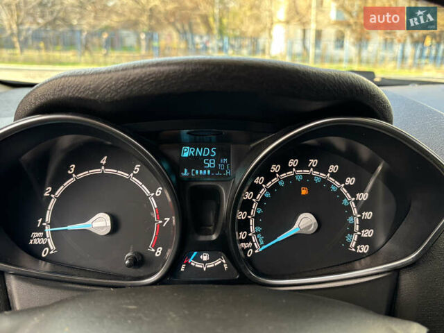 Серый Форд Фиеста, объемом двигателя 1.6 л и пробегом 107 тыс. км за 8199 $, фото 10 на Automoto.ua