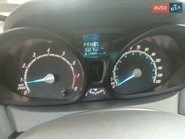 Форд Фиеста 2017 в Ивано-Франковске на Automoto.ua Серый Форд Фиеста, объемом двигателя 1.6 л и пробегом 168 тыс. км за 7100 $, фото 22 на Automoto.ua