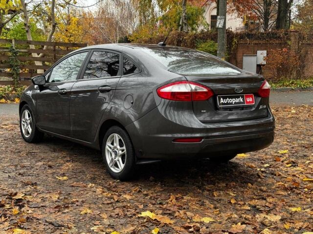 Сірий Форд Фієста, об'ємом двигуна 1.6 л та пробігом 148 тис. км за 6990 $, фото 8 на Automoto.ua