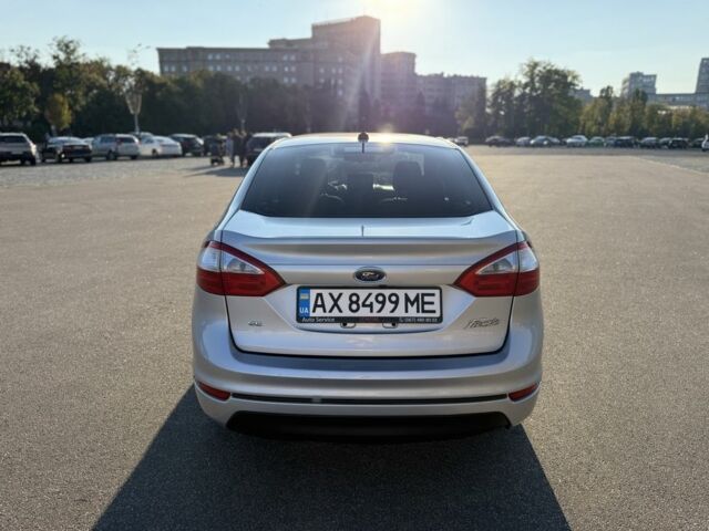 Серый Форд Фиеста, объемом двигателя 1.6 л и пробегом 75 тыс. км за 8800 $, фото 4 на Automoto.ua