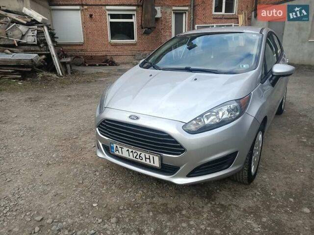 Форд Фиеста 2017 в Ивано-Франковске на Automoto.ua Серый Форд Фиеста, объемом двигателя 1.6 л и пробегом 168 тыс. км за 7100 $, фото 1 на Automoto.ua