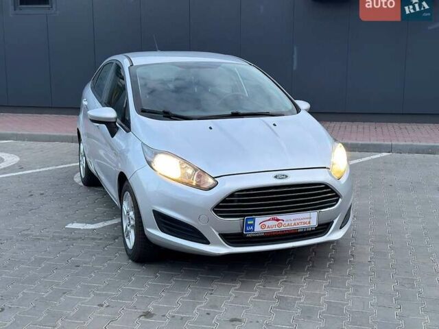 Серый Форд Фиеста, объемом двигателя 1.6 л и пробегом 109 тыс. км за 8300 $, фото 4 на Automoto.ua